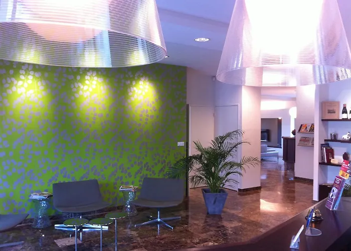 Hotel Les Amandiers