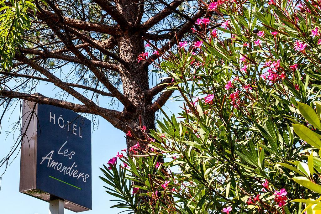 Hotel Les Amandiers